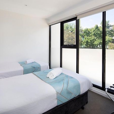 Rnr Serviced Apartments North Melbourne Bagian luar foto