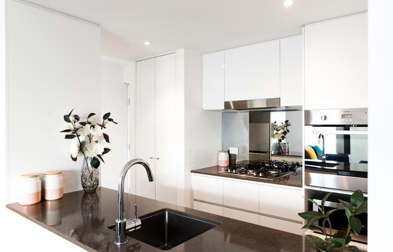 Rnr Serviced Apartments North Melbourne Bagian luar foto