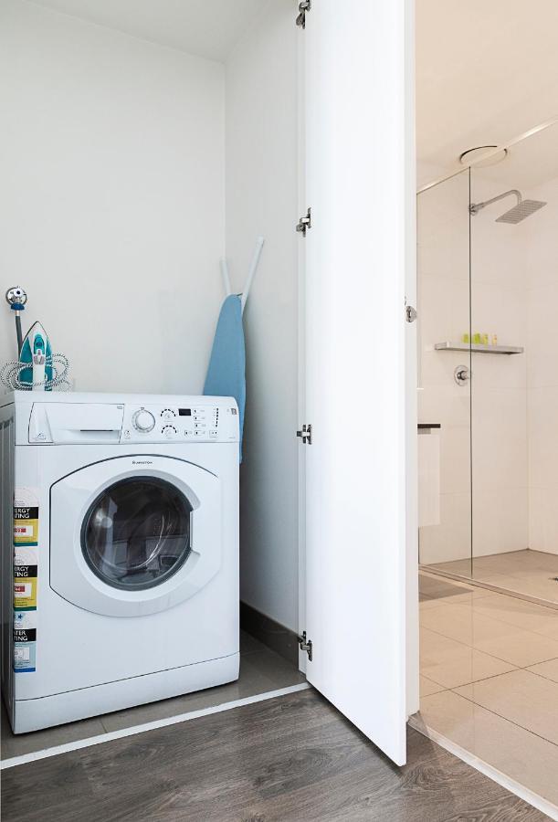 Rnr Serviced Apartments North Melbourne Bagian luar foto