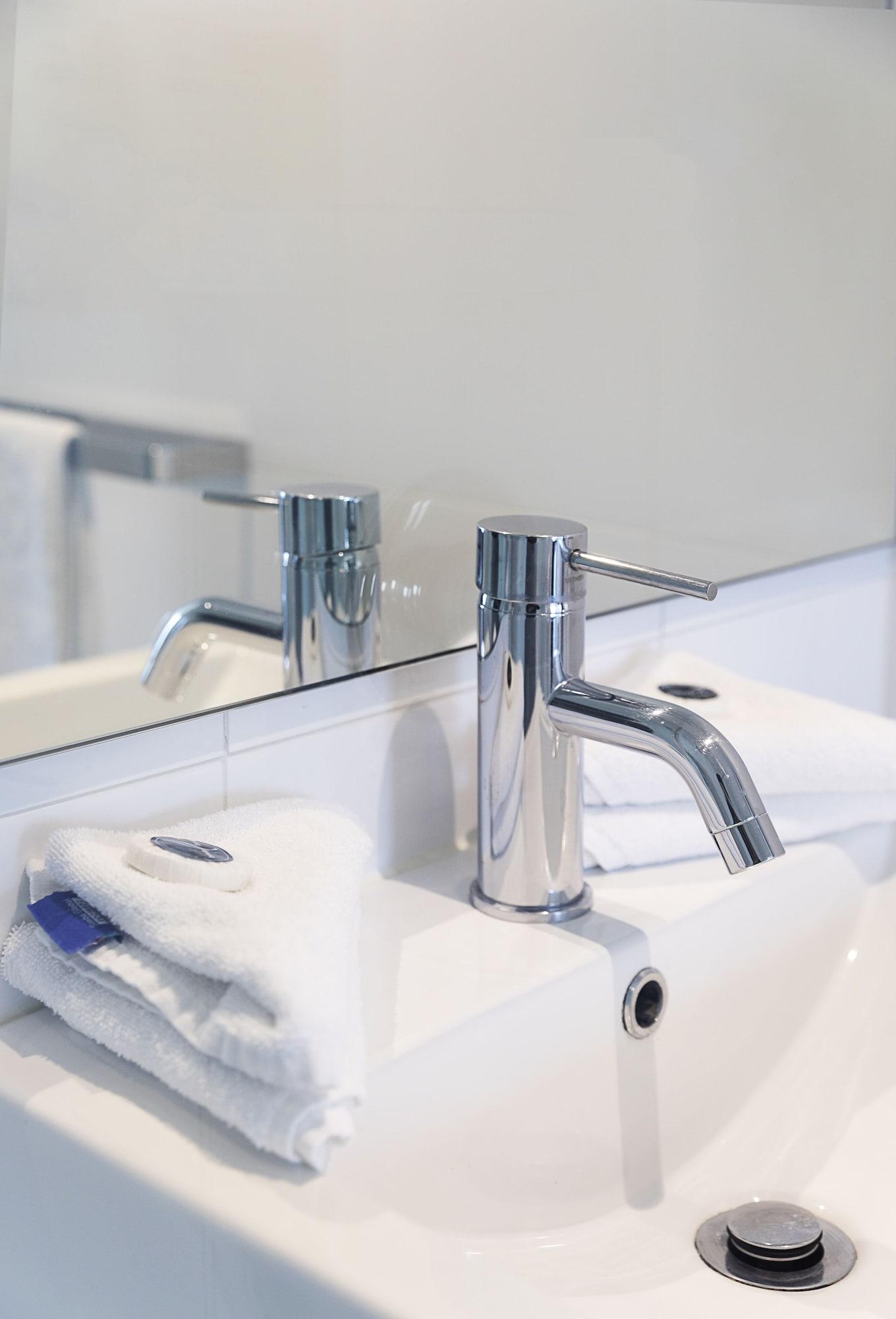 Rnr Serviced Apartments North Melbourne Bagian luar foto