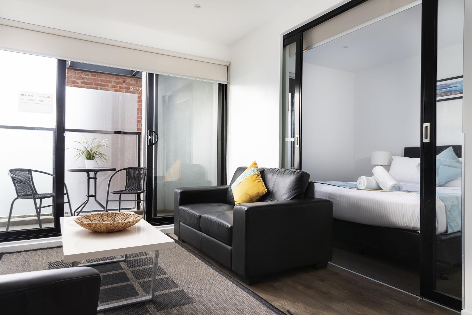 Rnr Serviced Apartments North Melbourne Bagian luar foto