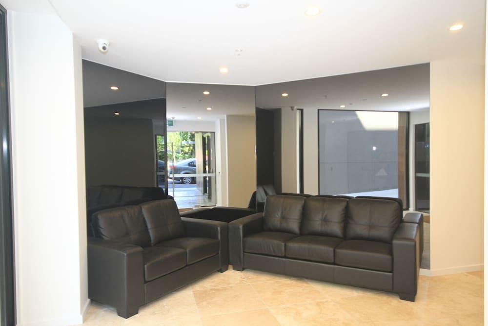 Rnr Serviced Apartments North Melbourne Bagian luar foto
